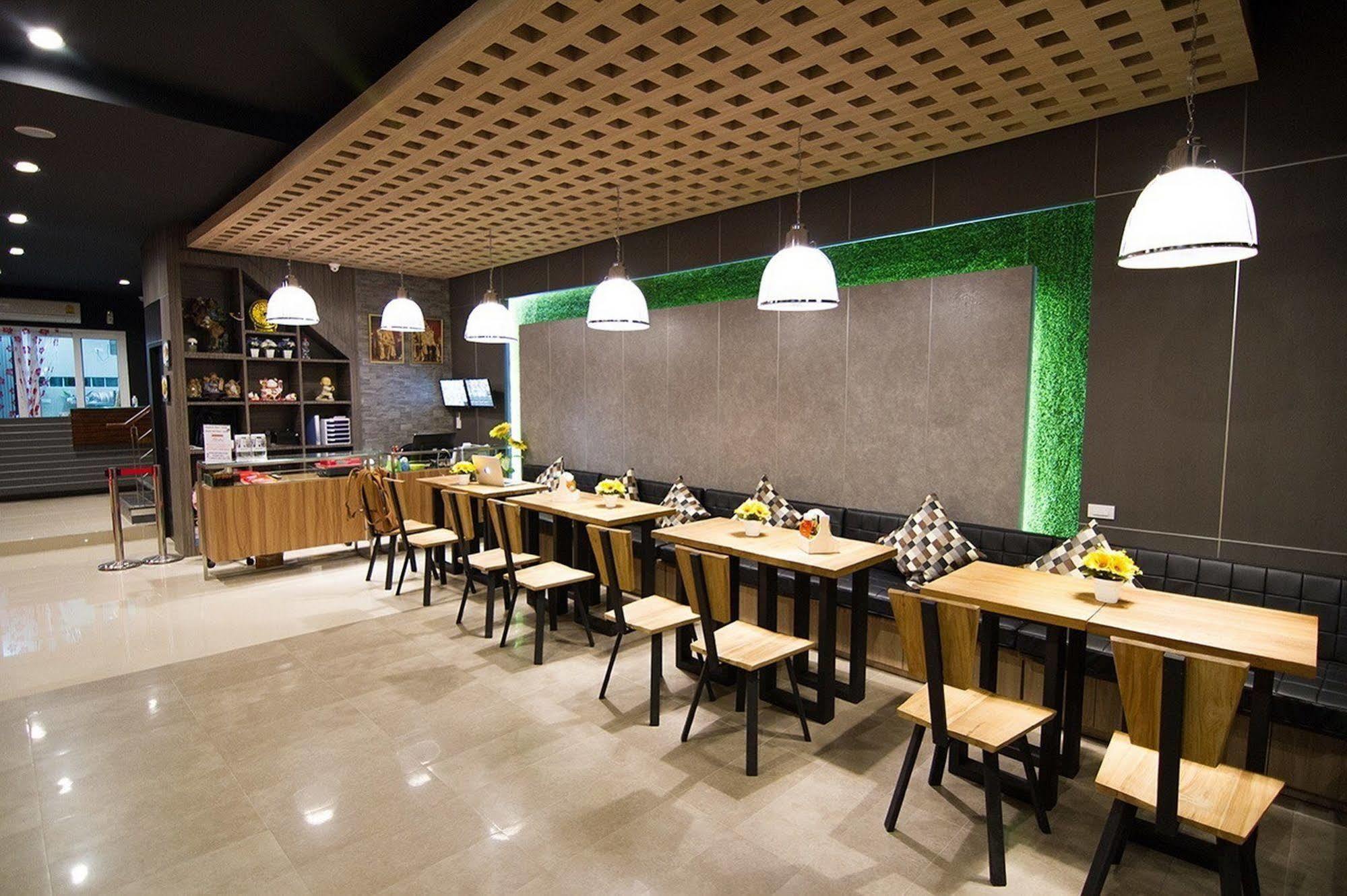 בנגקוק D-Box Hostel מראה חיצוני תמונה