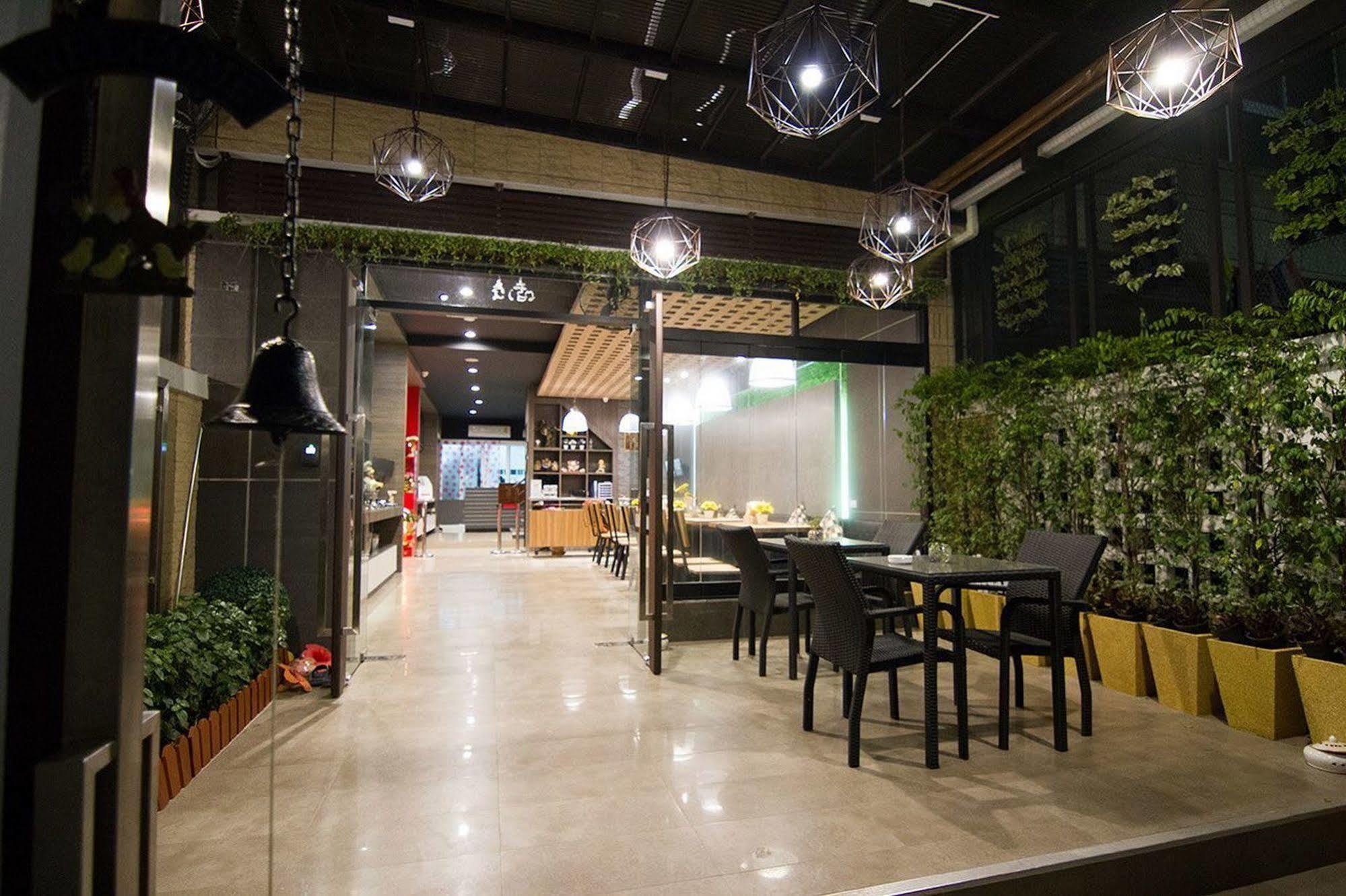 בנגקוק D-Box Hostel מראה חיצוני תמונה